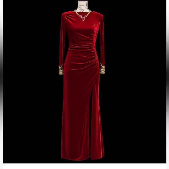 Red Velvet Dress Badgley Mischka - Picture 2 of 7